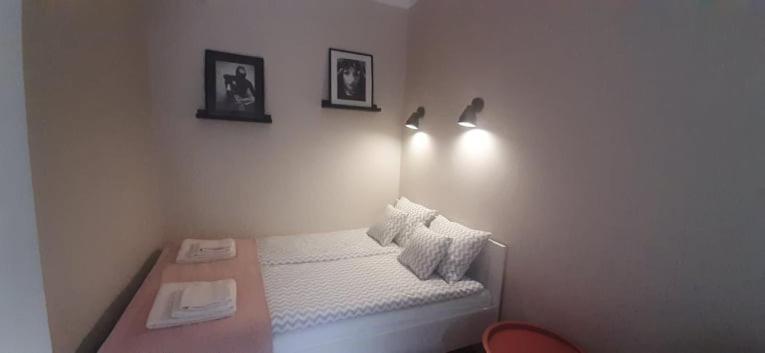 Апартаменты Next To Old Town II Сандомир Экстерьер фото